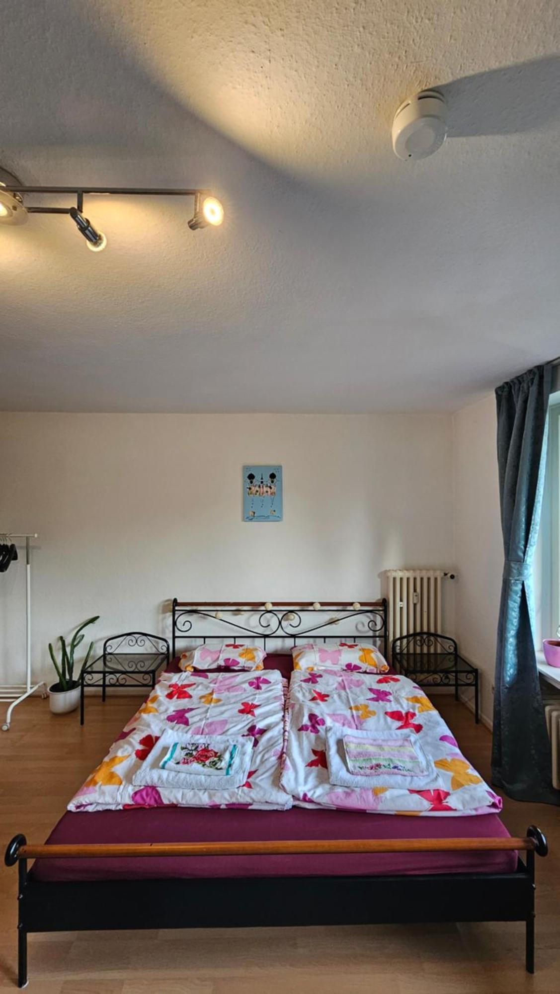 Urlaubsparadies Mit 2 Fahhraedern Stadthagen Esterno foto